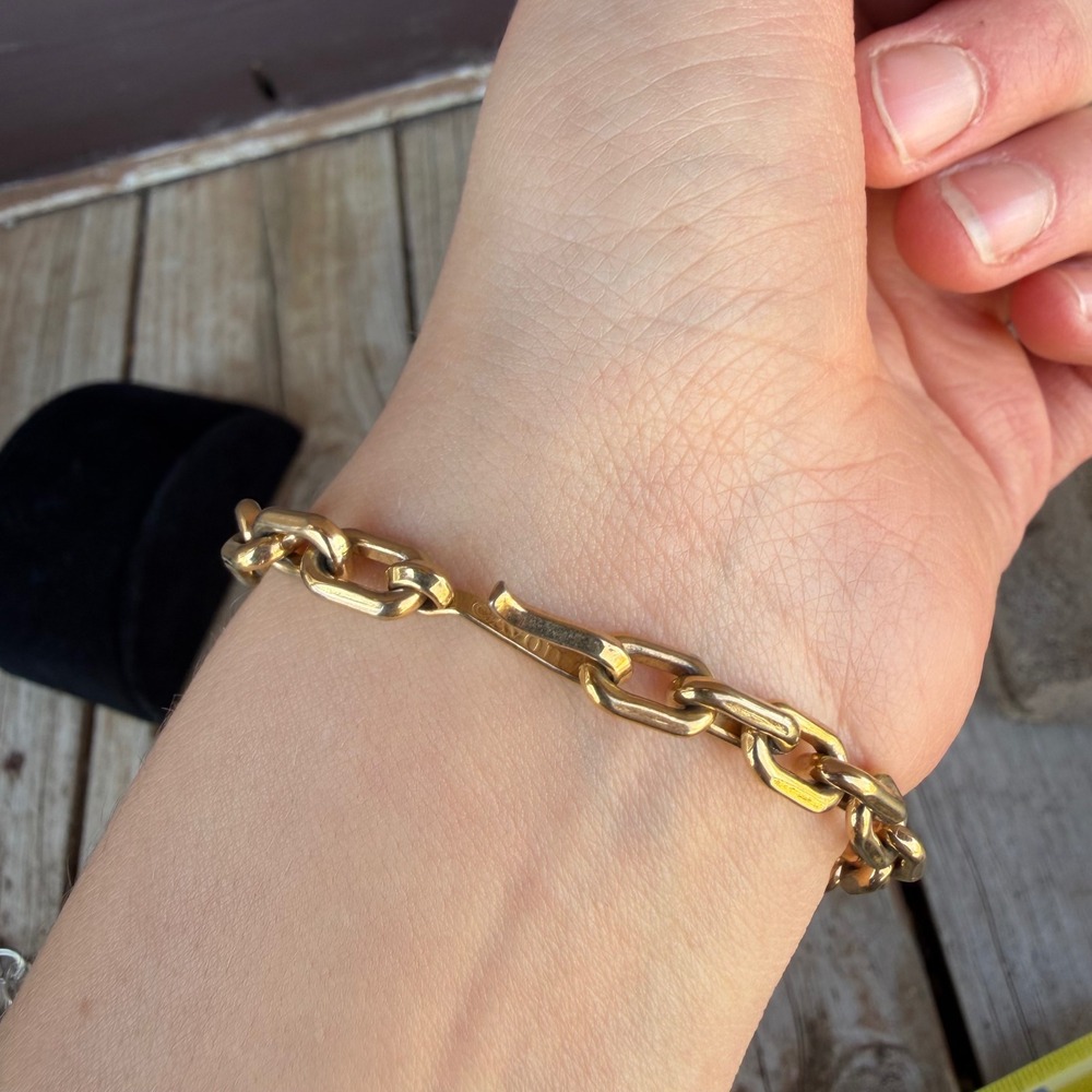 Avon‎  PaperClip Chain Link Bracelet Womens Inch Gold Tone Vintage Hook Clasp